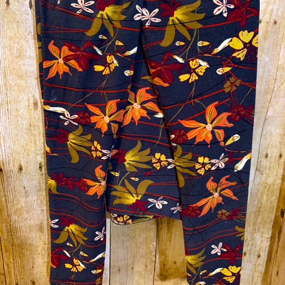 Lularoe leggings: fall pattern